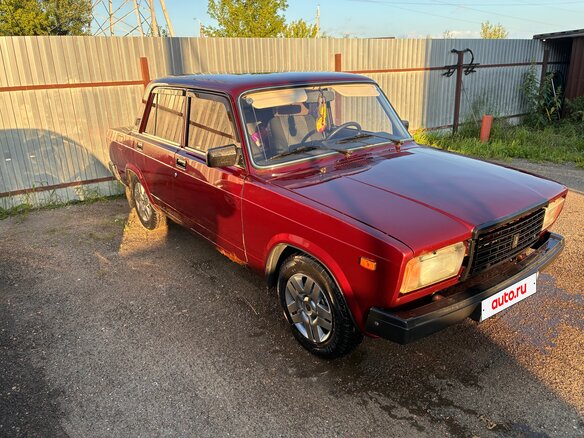 2012 Lada (ВАЗ) 2107, серебристый, 210000 рублей