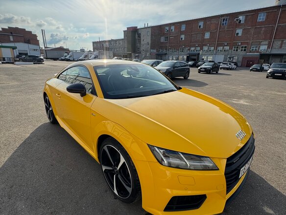 2016 Audi TT III (8S), жёлтый, 3300000 рублей - вид 3