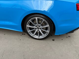 2020 Audi A5 45 TFSI II (F5) Рестайлинг, голубой, 4000000 рублей, вид 3
