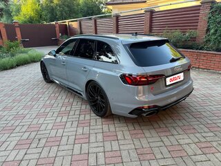 2021 Audi RS 4 IV (B9) Рестайлинг, серый, 7500000 рублей, вид 4