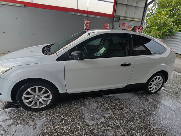 2009 Ford Focus II Рестайлинг, белый, 419000 рублей - вид 5
