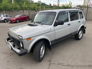 2015 Lada (ВАЗ) 2131 (4x4) 213105 I, серый, 560000 рублей, вид 1