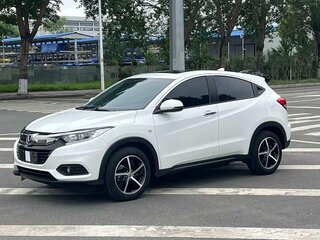 2022 Honda Vezel I Рестайлинг, белый, 1420000 рублей, вид 1