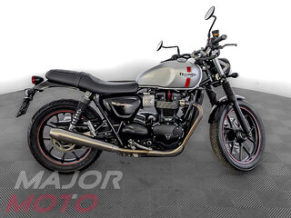 Triumph Street Twin