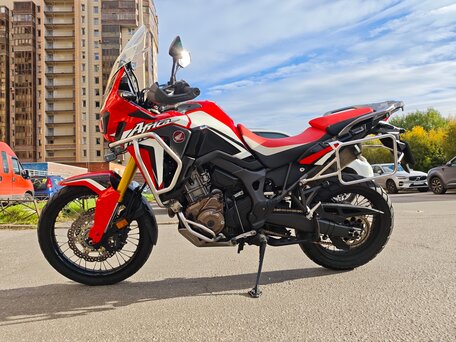 2016 Honda CRF 1000L Africa Twin, красный, 1000000 рублей, вид 1