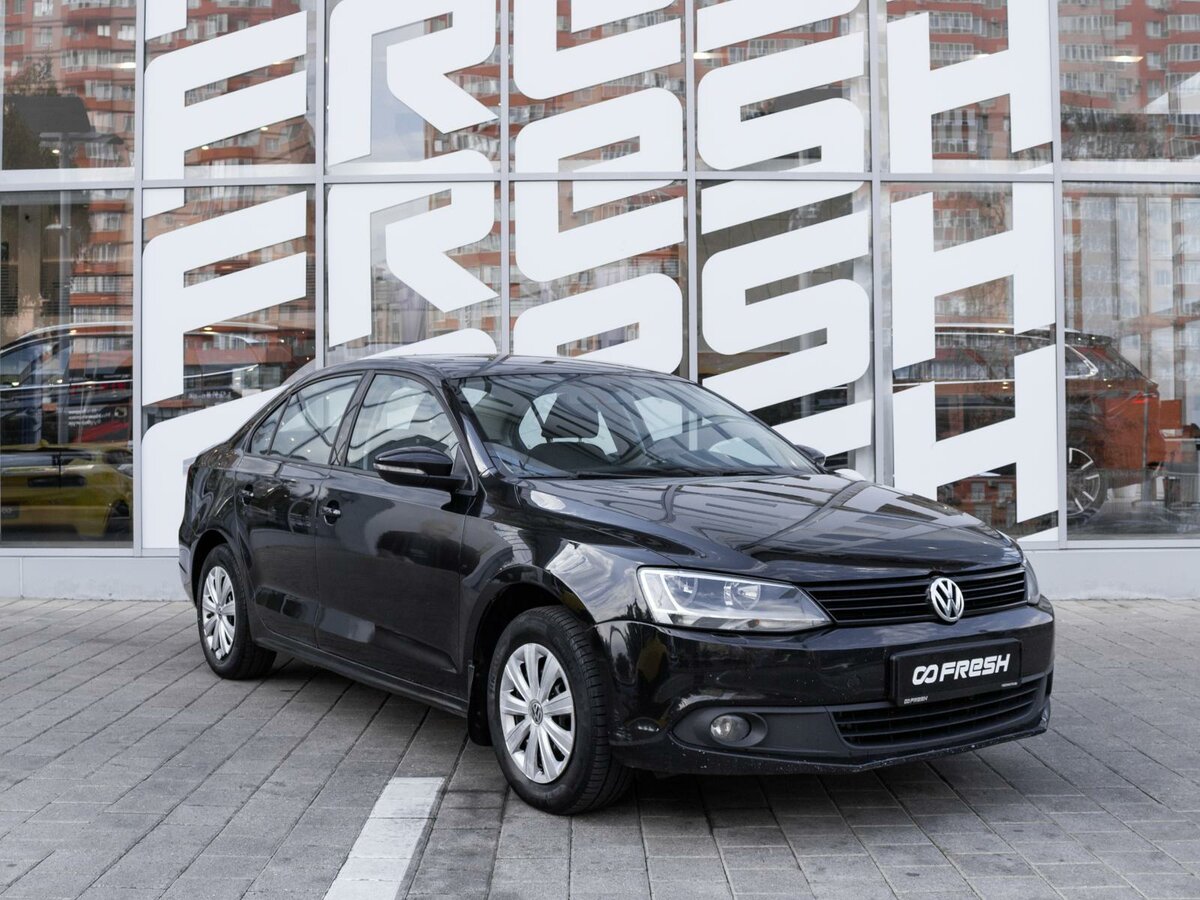 Открыть фотографии: Volkswagen Jetta VI