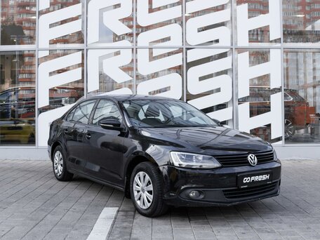 Volkswagen Jetta VI