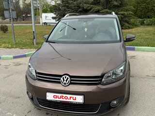 2012 Volkswagen Touran I Рестайлинг 2, коричневый, 1030000 рублей, вид 1