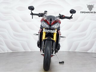 2024 Triumph Speed Triple, красный, 1647000 рублей, вид 4