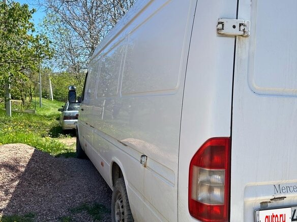 2005 Mercedes-Benz Sprinter, белый, 1250000 рублей - вид 3