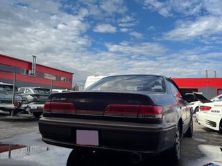 1997 Toyota Mark II VIII (X100), белый, 410000 рублей, вид 3