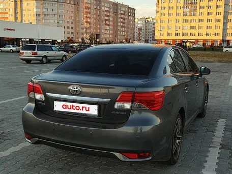 2011 Toyota Avensis III Рестайлинг, серый, 960000 рублей, вид 4
