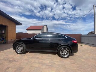 2017 Mercedes-Benz GLC Coupe 250 d I (C253), чёрный, 3900000 рублей, вид 2