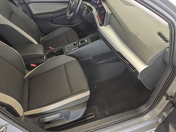 2023 Volkswagen Golf VIII, серый - вид 7