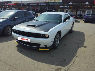 2019 Dodge Challenger III Рестайлинг 2, белый, 3500000 рублей, вид 1