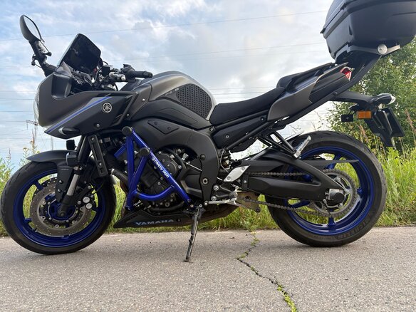 2013 Yamaha FZ8, серый - вид 25