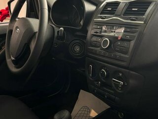 2026 Lada (ВАЗ) Granta Cross I Рестайлинг, серебристый, 1216000 рублей, вид 2