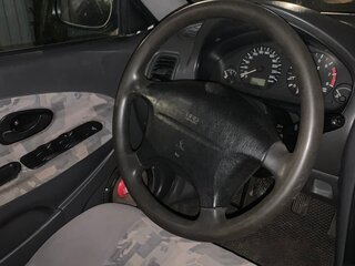 1998 Mitsubishi Carisma I, белый, 150000 рублей, вид 4
