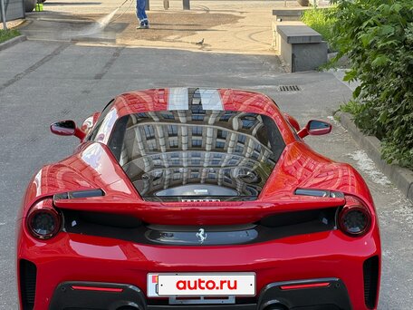 2019 Ferrari 488 Pista, красный, 54880000 рублей, вид 4