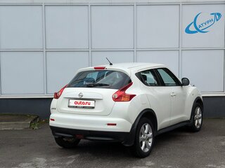 2011 Nissan Juke I, белый, 850000 рублей, вид 5