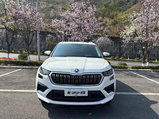 2023 Skoda Kodiaq I Рестайлинг, белый, 2700444 рублей, вид 2