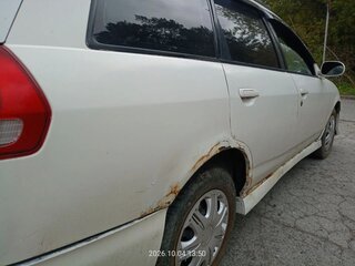 2001 Nissan Wingroad II (Y11), белый, 210000 рублей, вид 2