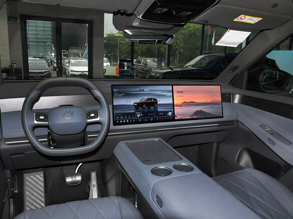 2026 Volkswagen ID.Era 9X 65.2 kWh, чёрный, 12200000 рублей - вид 36