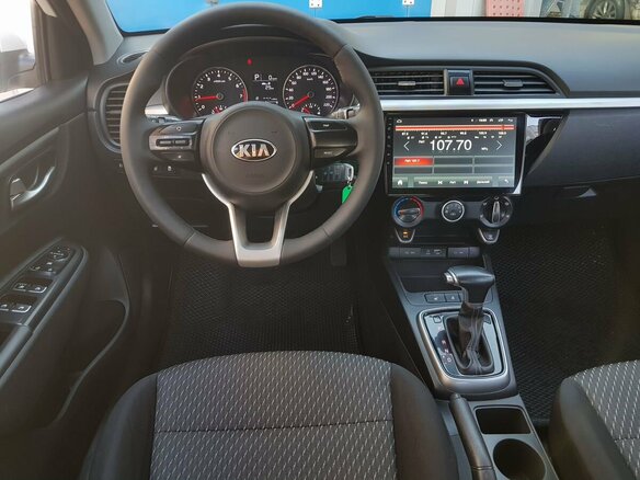 2019 Kia Rio X-Line IV, белый, 1145000 рублей - вид 5