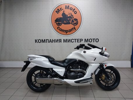 2010 Honda DN-01, белый, 598000 рублей, вид 1