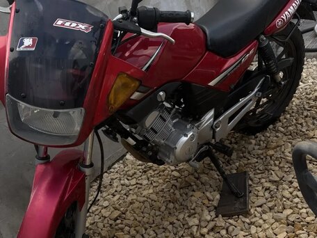 2011 Yamaha YBR125, красный, 150000 рублей, вид 2