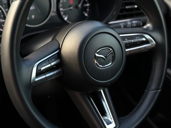 2020 Mazda 3 IV (BP), белый, 1950000 рублей - вид 19