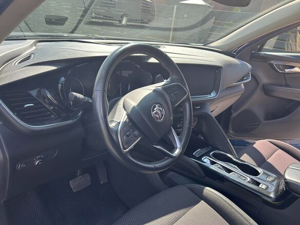 2021 Buick Envision II, синий, 1850000 рублей - вид 4