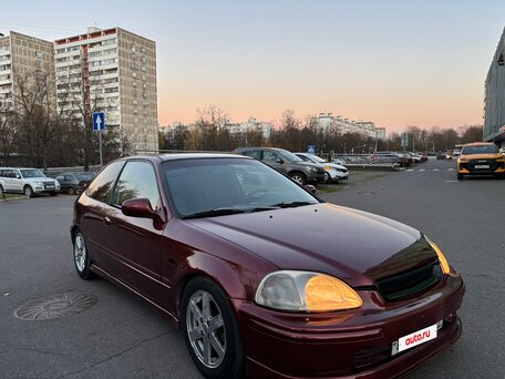 1996 Honda Civic VI, красный, 329000 рублей, вид 3