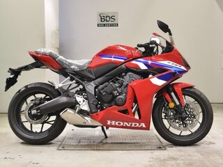 2026 Honda CBR 650R, красный, 1032000 рублей, вид 2