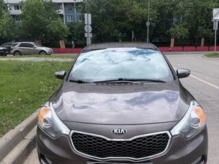 2013 Kia Cerato III, бежевый, 1300000 рублей, вид 3