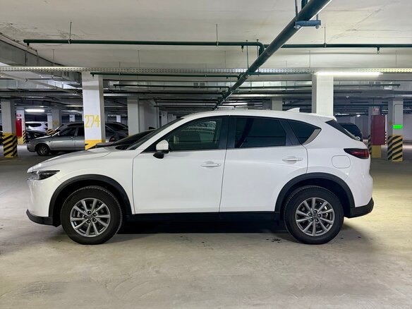 2025 Mazda CX-5 II Рестайлинг, белый, 3390000 рублей - вид 5