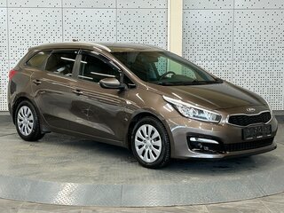 2018 Kia Ceed II Рестайлинг, коричневый, 900000 рублей, вид 1