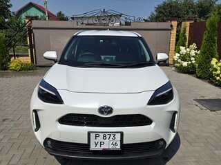 2022 Toyota Yaris Cross I, белый, 2100000 рублей, вид 3