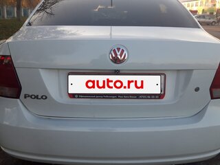 2015 Volkswagen Polo V, белый, 700000 рублей, вид 4