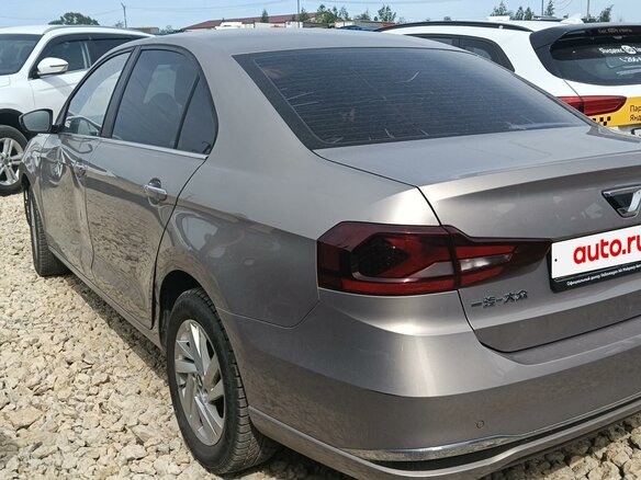 2023 Jetta VA3, коричневый, 803855 рублей - вид 2