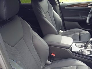 2021 BMW X4 20d II (G02), чёрный, 5900000 рублей, вид 4
