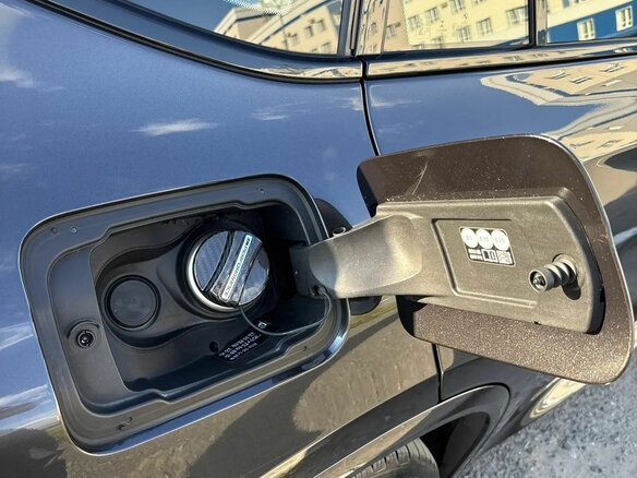 2022 BMW X4 20i II (G02) Рестайлинг, серый, 7200000 рублей - вид 12