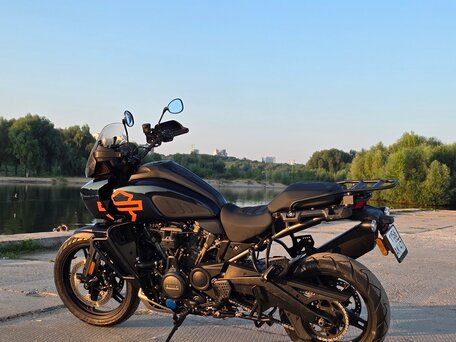 2021 Harley-Davidson Pan America Special, зелёный, 990000 рублей, вид 2