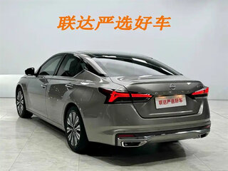 2022 Nissan Altima VI (L34) Рестайлинг, серый, 1550000 рублей, вид 4