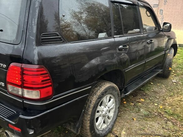2001 Lexus LX 470 II, чёрный, 1050000 рублей - вид 2