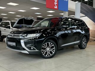 2017 Mitsubishi Outlander III Рестайлинг 2, чёрный, 1890000 рублей, вид 1