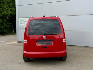 2010 Volkswagen Caddy III Рестайлинг, красный, 551000 рублей, вид 5