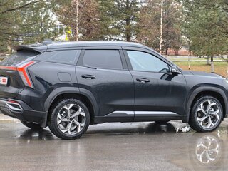 2023 Geely Atlas II, чёрный, 3000000 рублей, вид 2