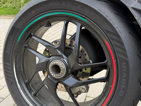 2013 Ducati 1199 Panigale, белый, 799999 рублей - вид 15