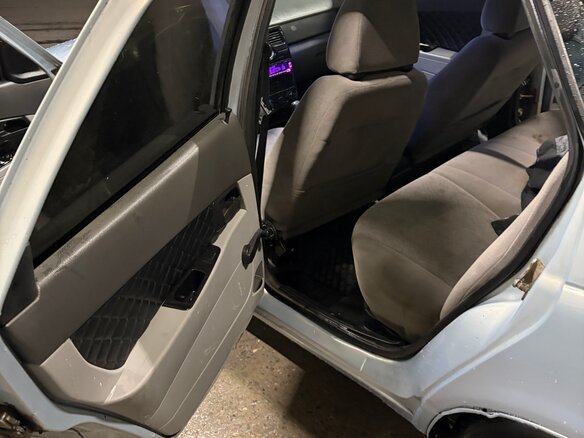 2008 Lada (ВАЗ) Priora I, голубой, 210000 рублей - вид 13